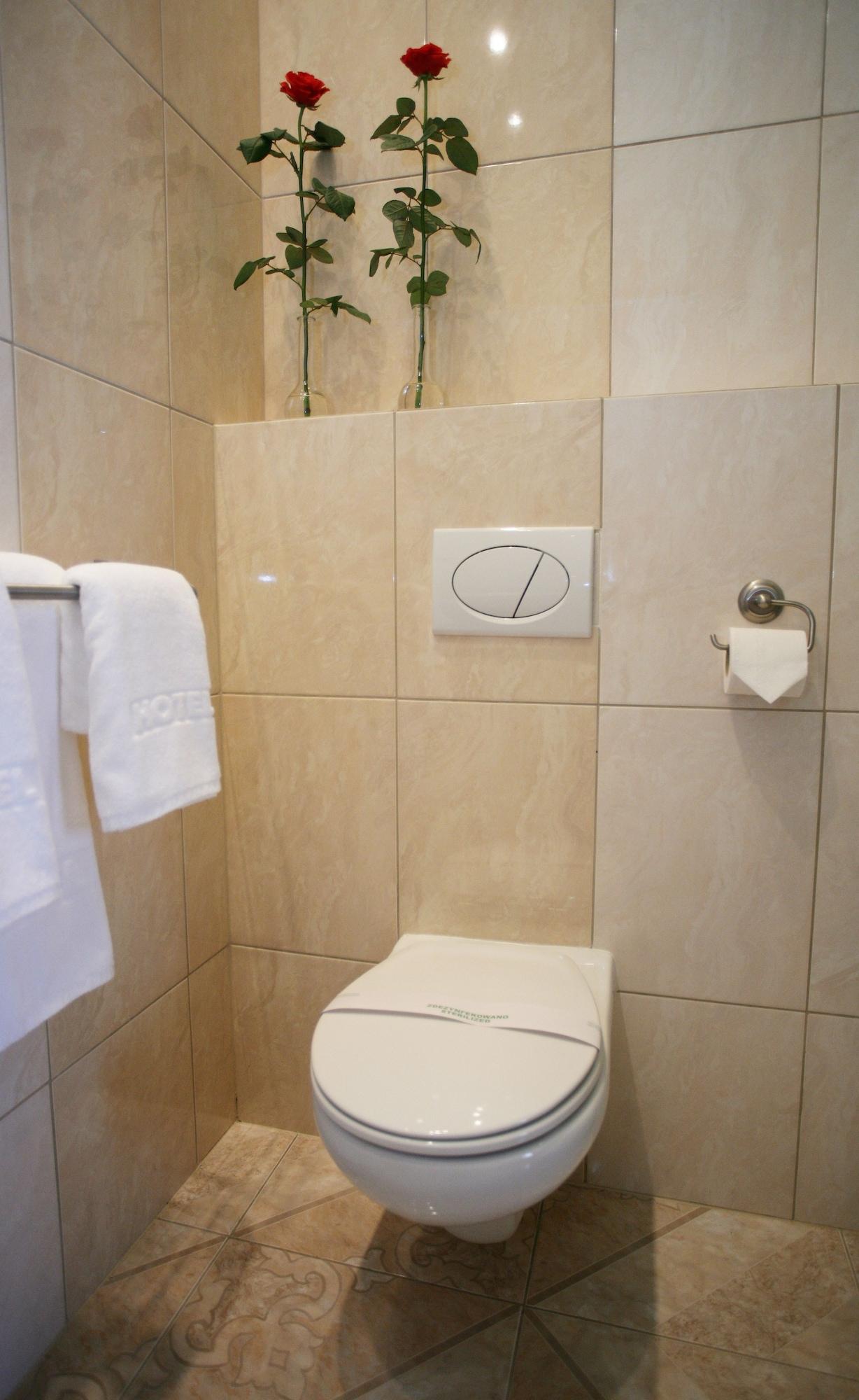 Aparthotel Globus クラクフ エクステリア 写真