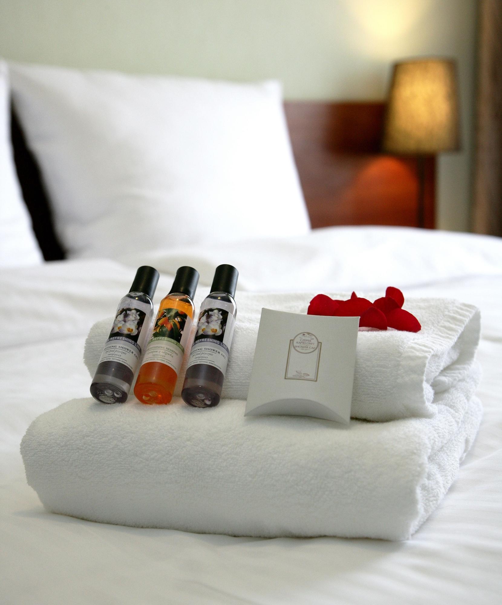Aparthotel Globus クラクフ エクステリア 写真